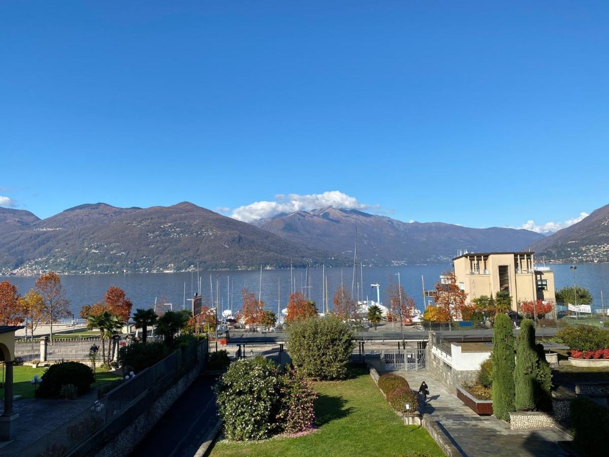 Appartamento Palazzo Di Vetro Luino Eksteriør bilde
